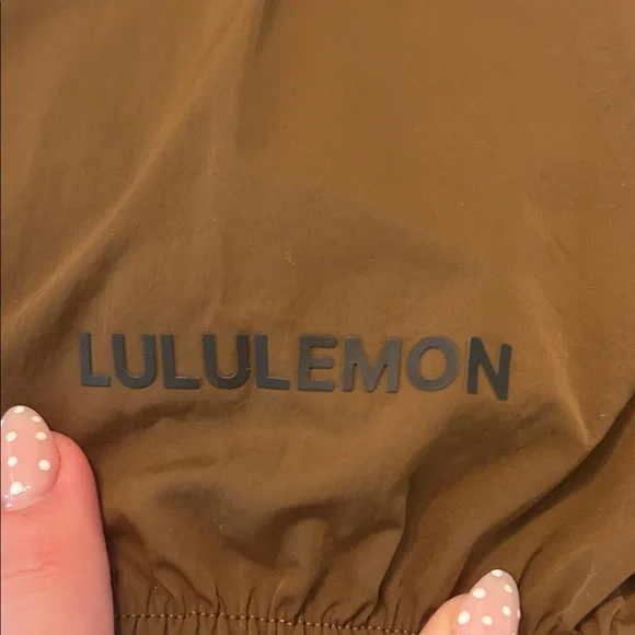 lululemon athletica Brown and Black Jacket - Picture 10 of 10